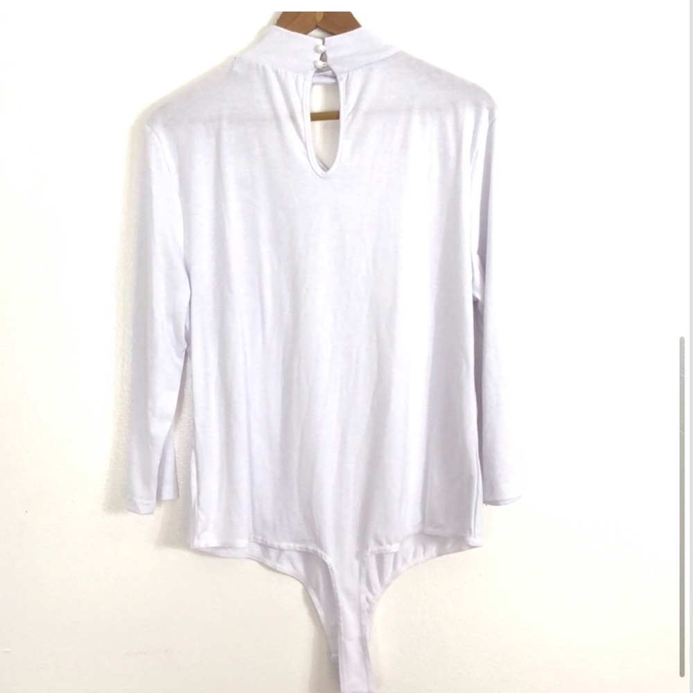 New York and Company white bodysuit size XXL - Picture 5 of 5